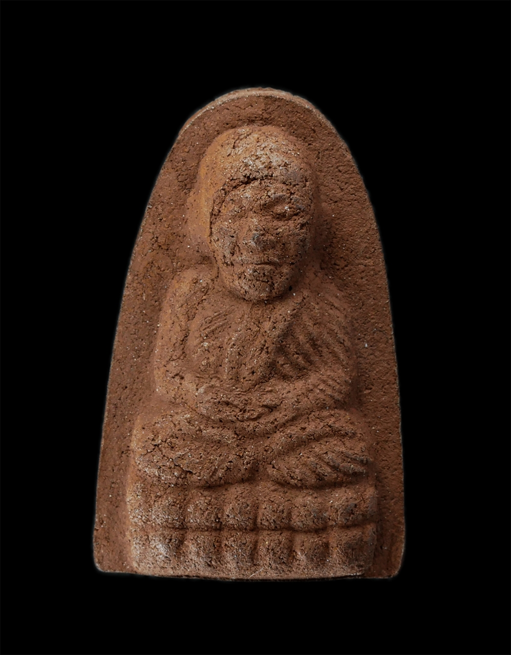 15Jun24 (106)p.jpg - หลวงปู่ทวด เนื้อแร่เหล็กน้ำพี้ ฝังตะกรุดสาริกา สีทอง ต.น้ำพี้ อ.ทองแสนขัน จ.อุตรดิตถ์ แร่เหล็กน้ำพี้ เป็นสิ่งศักดิ์สิทธิ์ สามารถแก้อาถรรพ์ ป้องกันสิ่ง [..] | https://kamulet.in.th